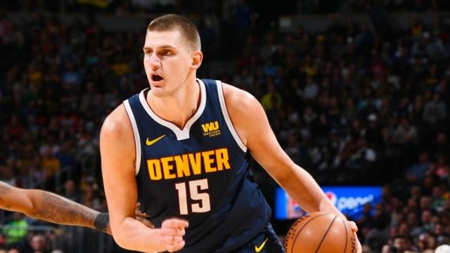 場上的進攻 場上的進攻