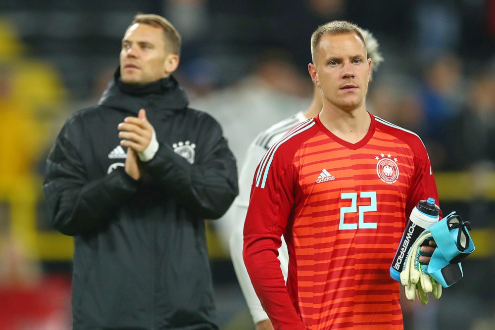 众期待不已 众期待不已