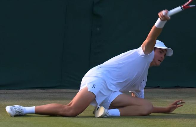 特的执教风 特的执教风