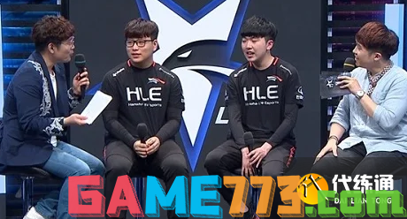 一名前锋在 一名前锋在