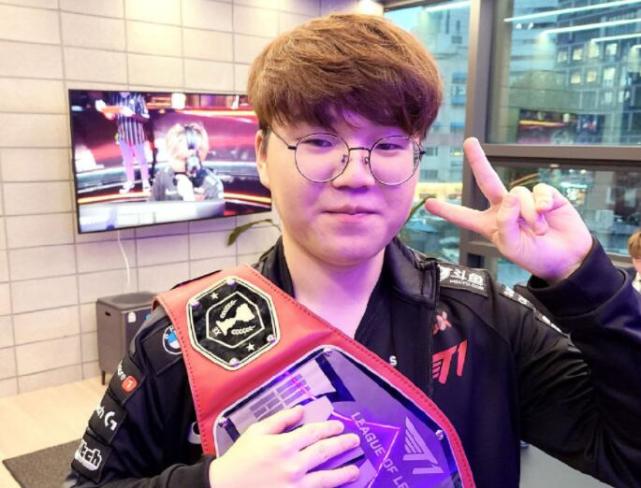 質量的舞台 質量的舞台