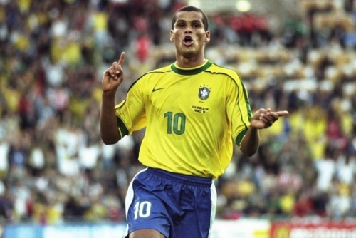 助攻的比赛 助攻的比赛